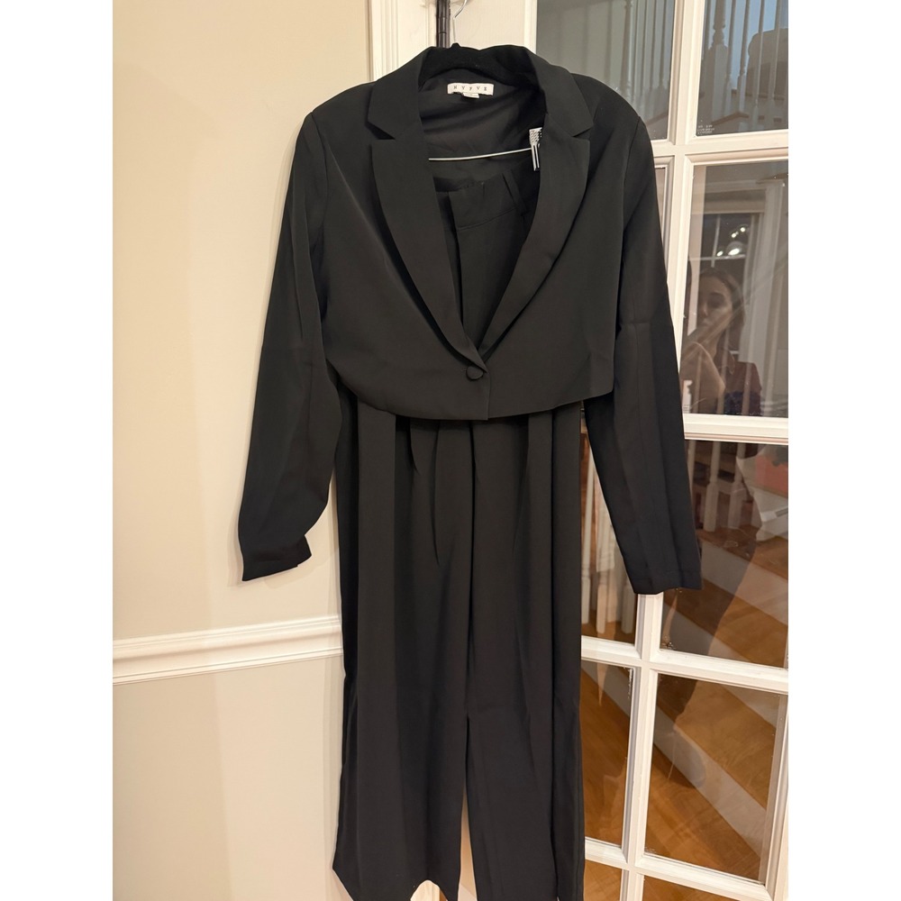 Hyfve Womens Black 2 Piece Set Cropped Blazer and Wide Leg Pleated Pants Small